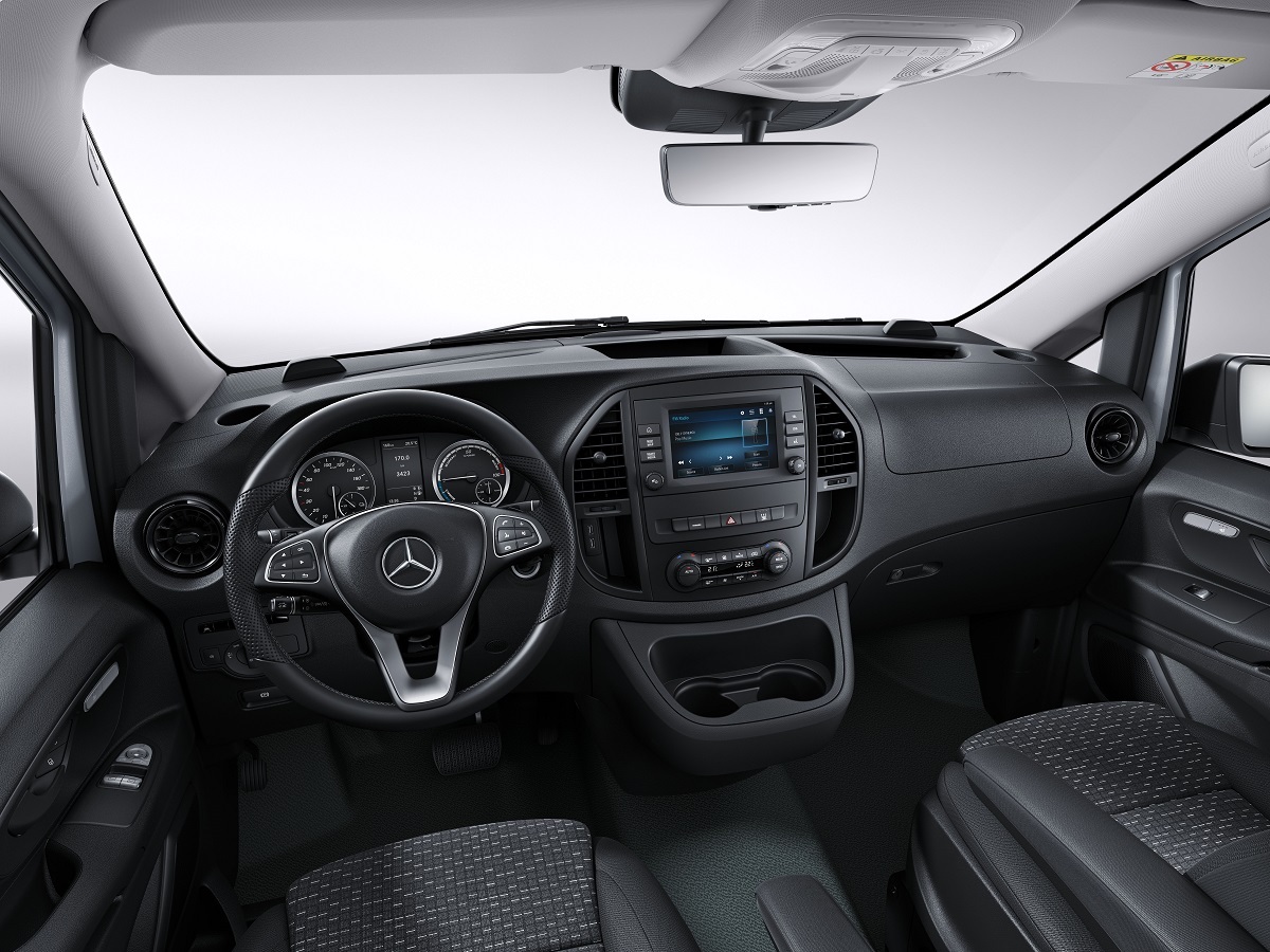 Mercedes reinterpreta la mobilità elettrica con la Vision EQXX Mercedes reinterpreta la mobilità elettrica con la Vision EQXX