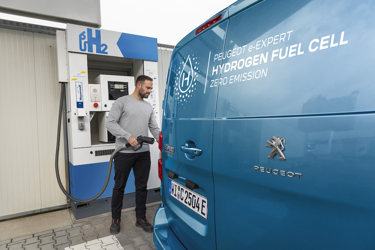 Arriva il nuovo Peugeot E-Expert Hydrogen Arriva il nuovo Peugeot E-Expert Hydrogen