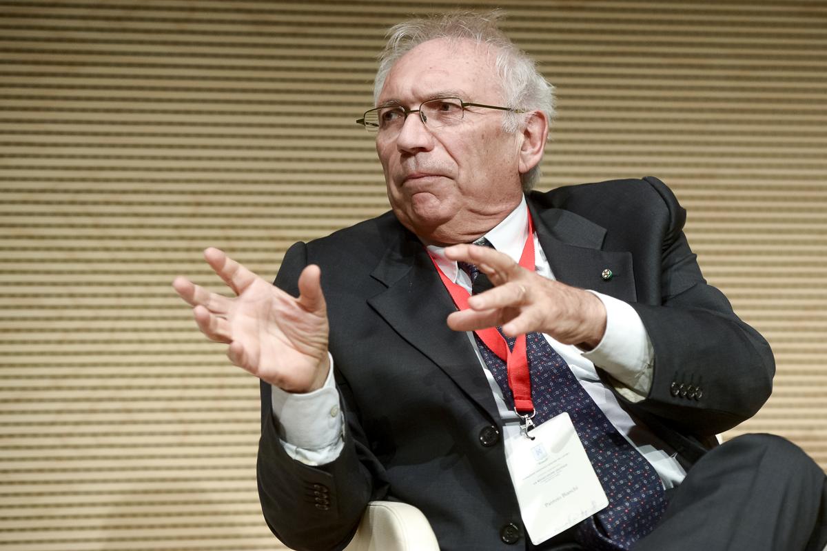 Covid, Governo conferma rientro a scuola il 10 gennaio Covid, Governo conferma rientro a scuola il 10 gennaio