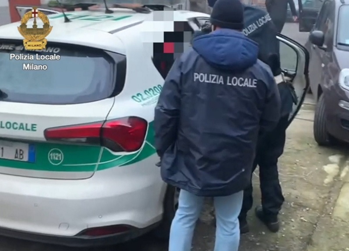 Risse e criminalità, Bolognini (Lega): “A Milano troppi agenti a riposo…” Risse e criminalità, Bolognini (Lega): “A Milano troppi agenti a riposo…”