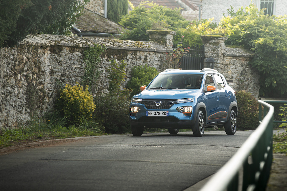 Mercato auto: Dacia torna a crescere in Italia Mercato auto: Dacia torna a crescere in Italia