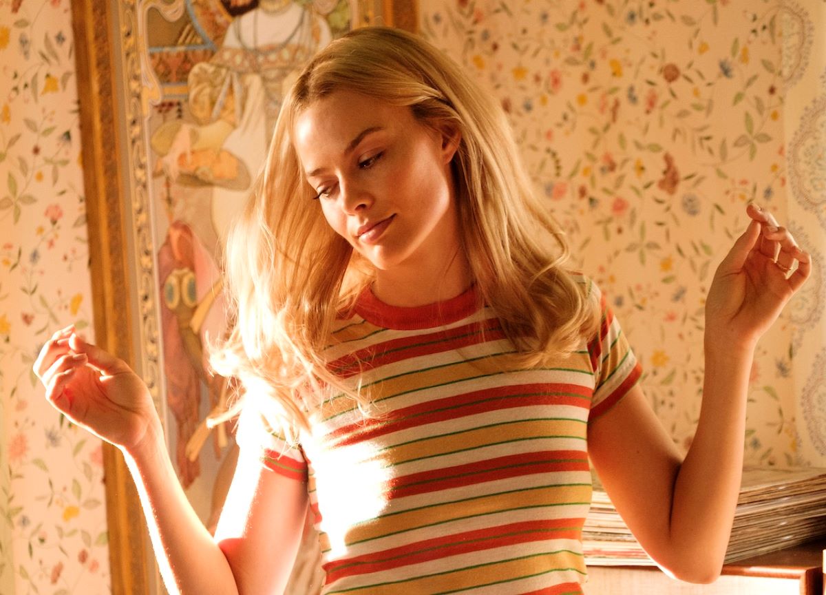 Margot Robbie e Dua Lipa vittime di body shaming su Twitter, “Che flaccidume” Margot Robbie e Dua Lipa vittime di body shaming su Twitter, “Che flaccidume”