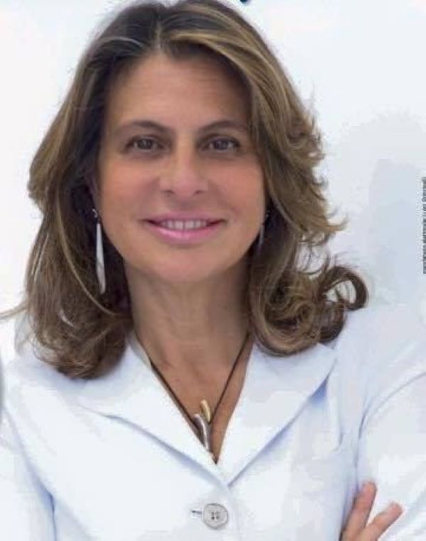 Tatuaggi, il pericolo è sotto pelle: dal 4/1 si cambia, solo bianco e nero Tatuaggi, il pericolo è sotto pelle: dal 4/1 si cambia, solo bianco e nero