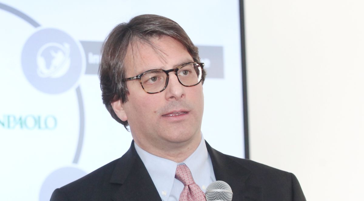 Intesa Sanpaolo e Sistema Moda Italia insieme contro la pandemia Intesa Sanpaolo e Sistema Moda Italia insieme contro la pandemia