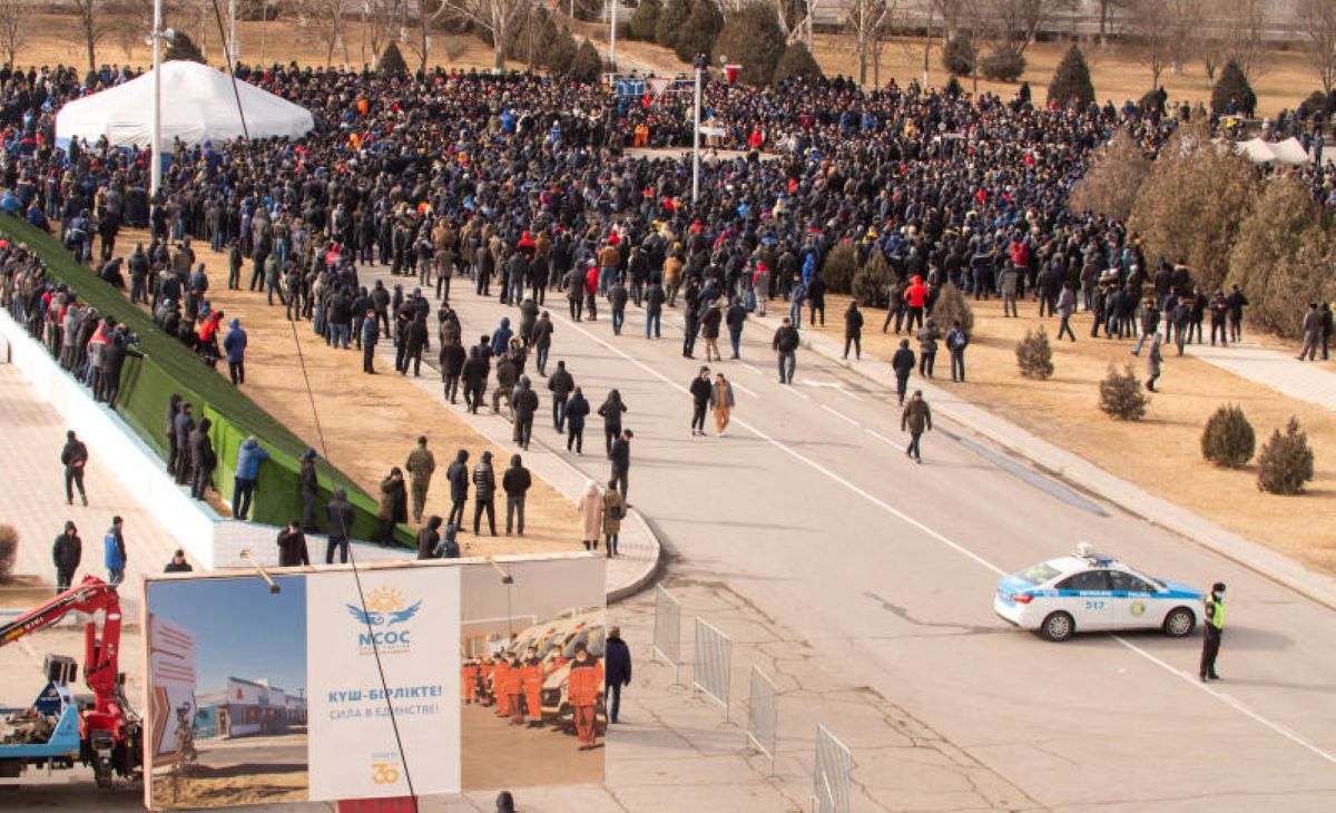 Kazakistan fuori controllo, “sparare senza avviso sui protestanti” Kazakistan fuori controllo, “sparare senza avviso sui protestanti”