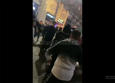 Molestie in Duomo: “La Polizia non è intervenuta”, 18 giovani identificati