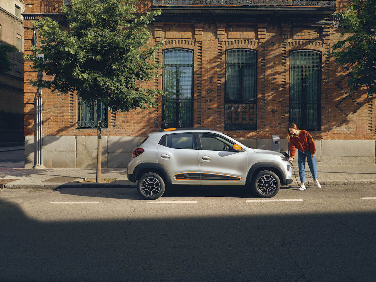 Dacia Spring, la city car elettrica che piace agli italiani