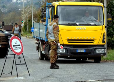 Mancata zona rossa a Bergamo, “militari mandati senza atto del governo”