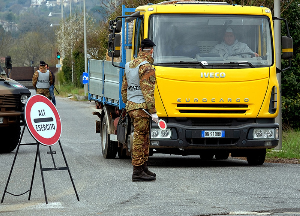 Mancata zona rossa a Bergamo, “militari mandati senza atto del governo” Mancata zona rossa a Bergamo, “militari mandati senza atto del governo”