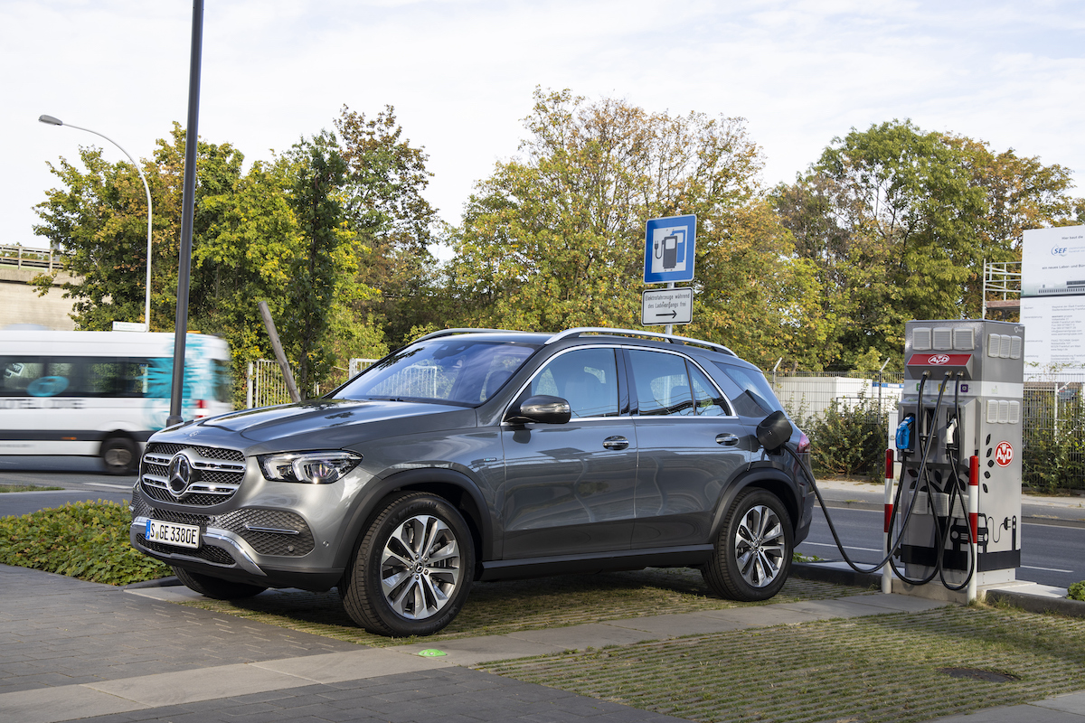Mercedes-Benz Italia: il 30% delle auto vendute nel 2021 sono con la spina Mercedes-Benz Italia: il 30% delle auto vendute nel 2021 sono con la spina