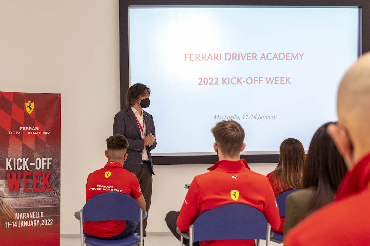 Suona la campanella per i 9 ‘studenti’ di Ferrari Driver Academy Suona la campanella per i 9 ‘studenti’ di Ferrari Driver Academy