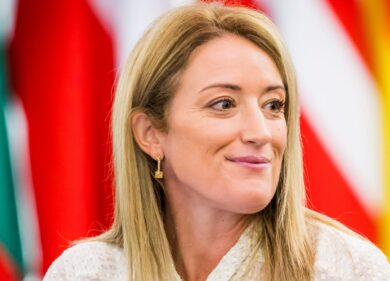 Sassoli, deputato tedesco esulta. Successione: i verdi sfidano Metsola (Ppe)