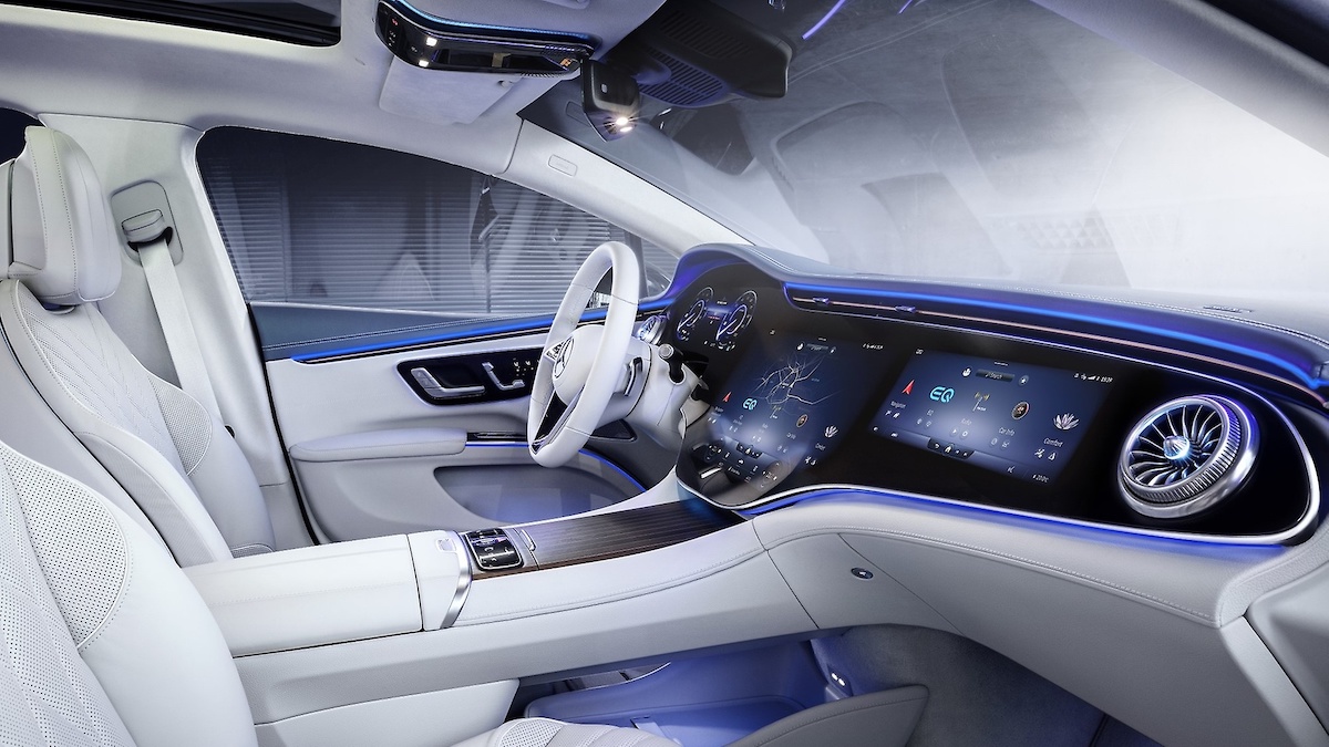 LG Electronics sale a bordo della nuova Mercedes EQS EV LG Electronics sale a bordo della nuova Mercedes EQS EV
