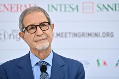 Stretto di Messina aperto ai senza Green Pass. Musumeci: “Ingiustizia finita”