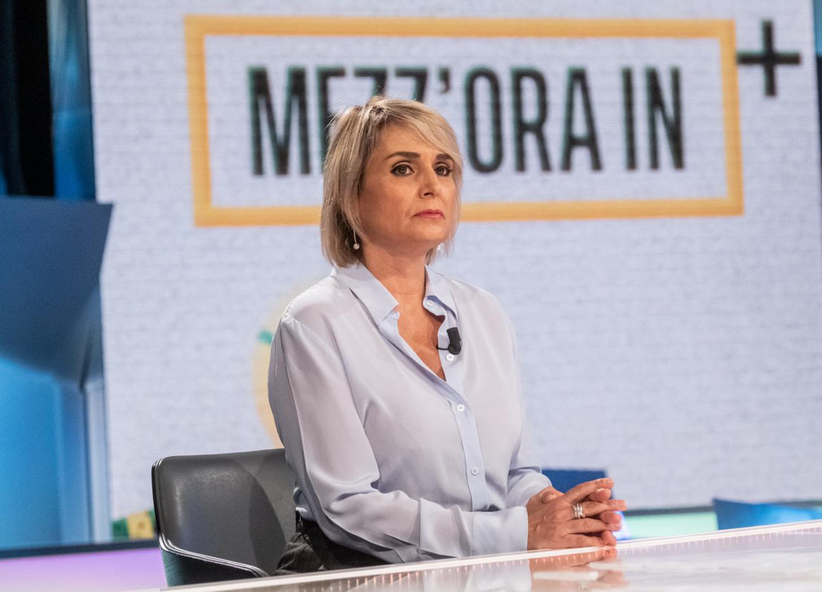 Antonella Viola sotto scorta. “Chiunque mi si avvicini lo guardo con sospetto” Antonella Viola sotto scorta. “Chiunque mi si avvicini lo guardo con sospetto”