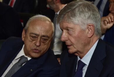 Generali, Caltagirone si dimette e continua a comprare “a prestito”