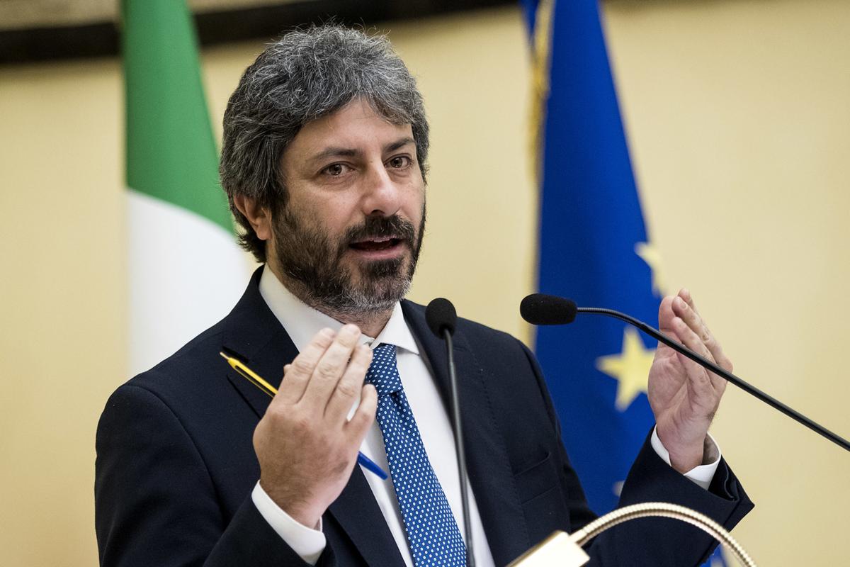Quirinale, ipotesi voto per chi ha la febbre ma è negativo. Il grande azzardo Quirinale, ipotesi voto per chi ha la febbre ma è negativo. Il grande azzardo