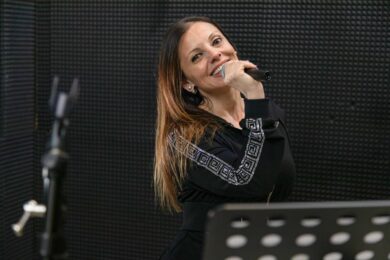 Danza, recitazione e canto: la resilienza viaggia in… streaming