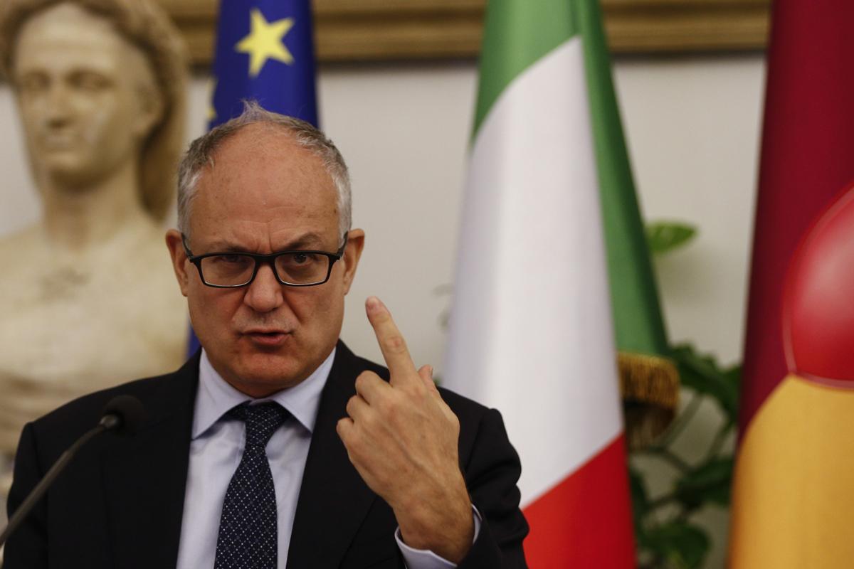 Gualtieri:”Roma sottofinanziata, necessaria una revisione costituzionale” Gualtieri:”Roma sottofinanziata, necessaria una revisione costituzionale”