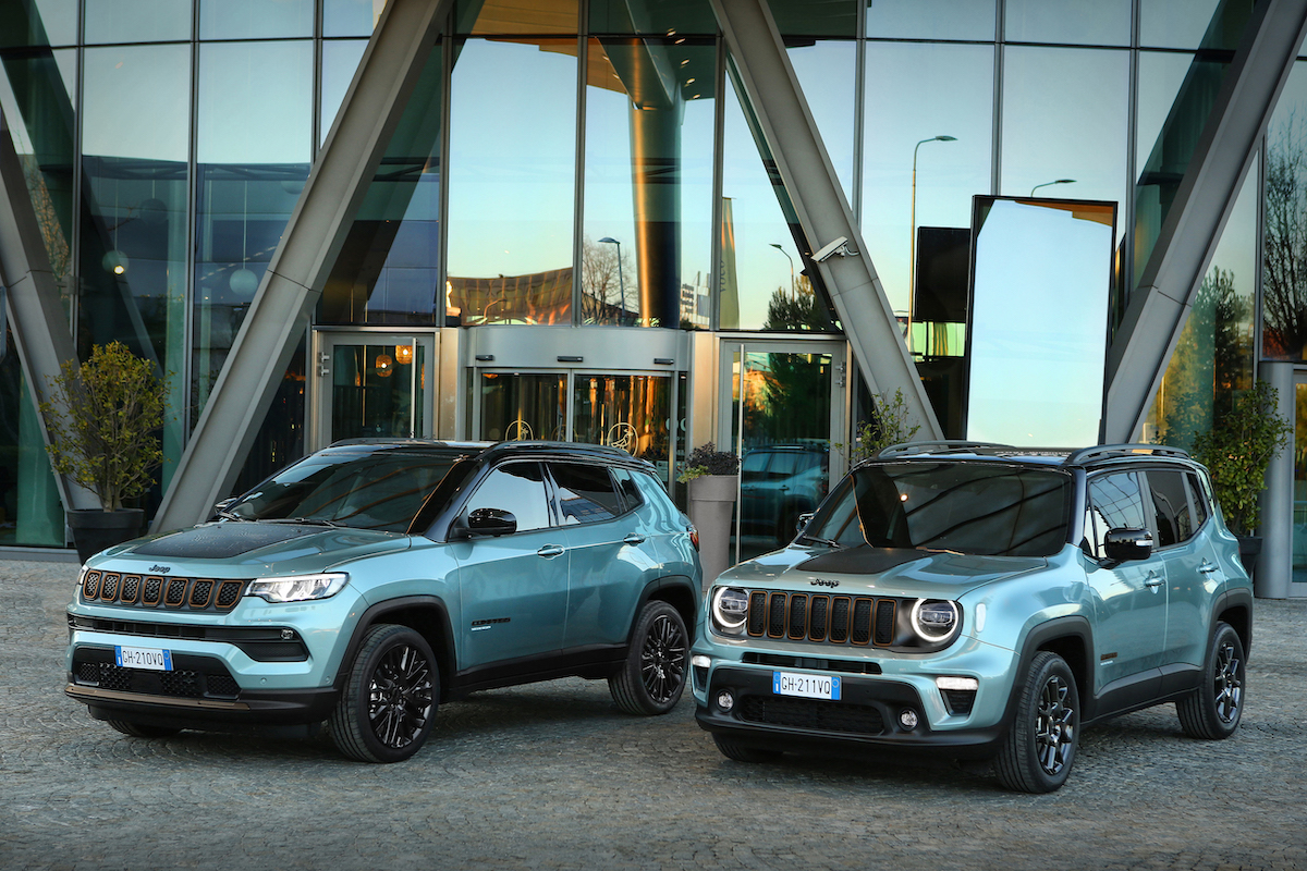 Jeep, presenta le nuove Renegade e Compass e-Hybrid Jeep, presenta le nuove Renegade e Compass e-Hybrid