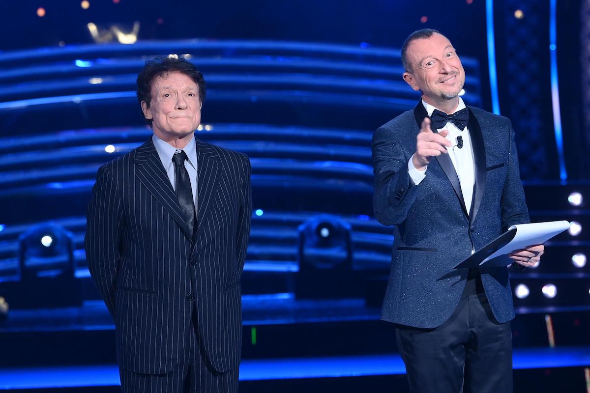 Sanremo 2022, svelata la scenografia: tra passato e futuro. FOTO Sanremo 2022, svelata la scenografia: tra passato e futuro. FOTO