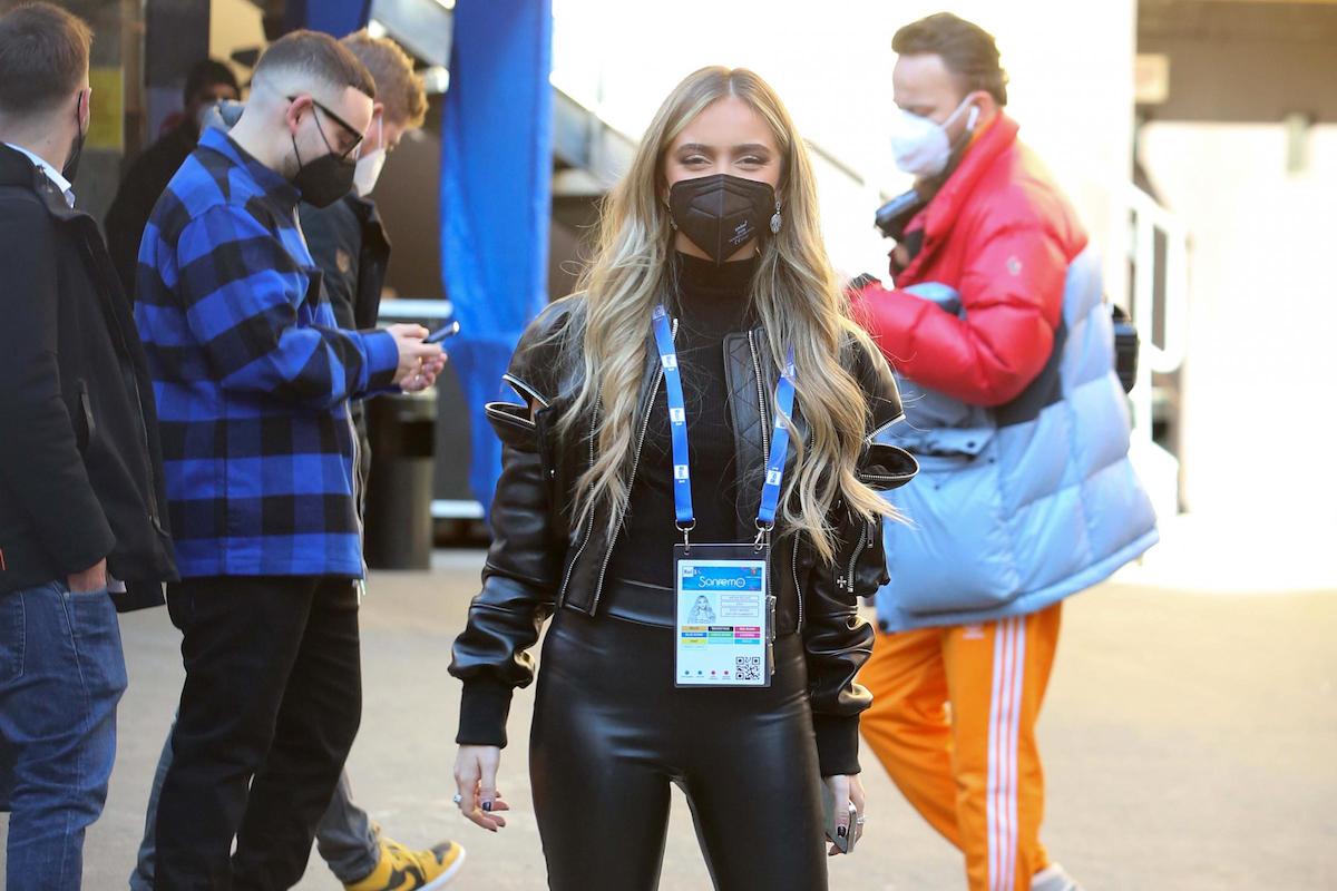 Sanremo 2022, svelata la scenografia: tra passato e futuro. FOTO Sanremo 2022, svelata la scenografia: tra passato e futuro. FOTO