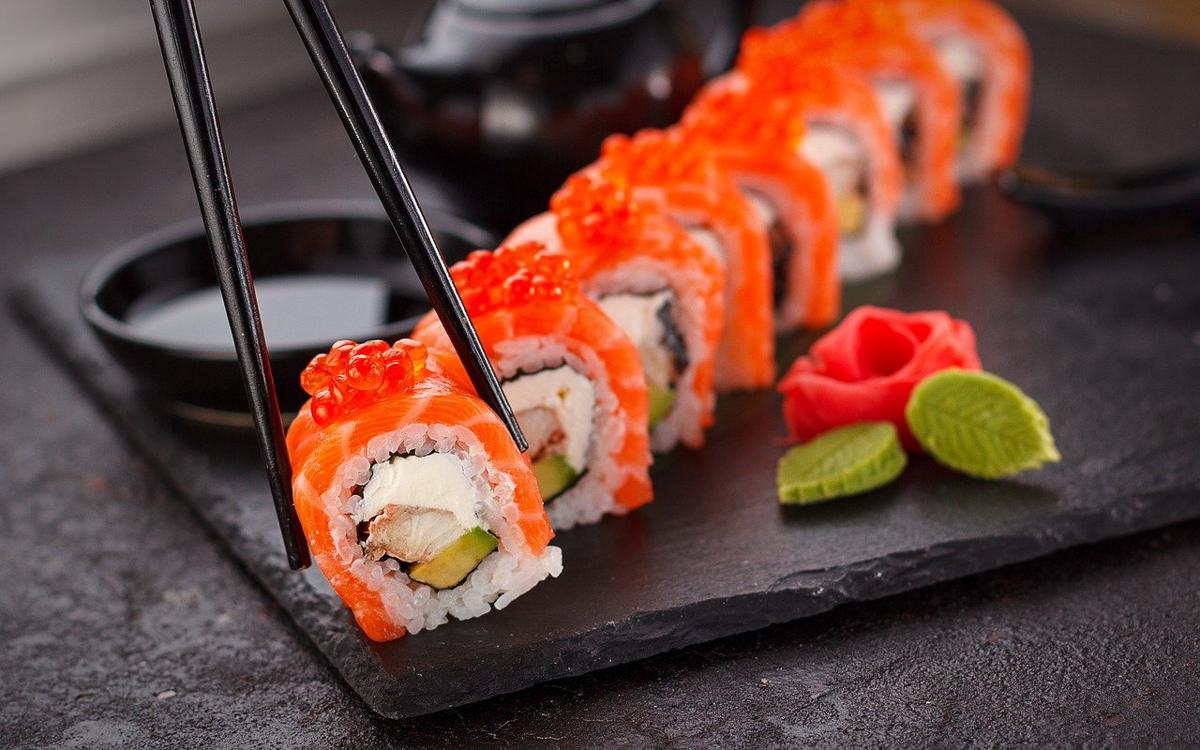 Sushi, scatta il richiamo per un lotto contaminato da sostanza pericolosa Sushi, scatta il richiamo per un lotto contaminato da sostanza pericolosa