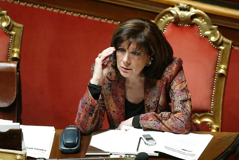 Quirinale, Casellati-Moratti-Pera-Tremonti-Frattini. I nomi del Cdx. Anteprima Quirinale, Casellati-Moratti-Pera-Tremonti-Frattini. I nomi del Cdx. Anteprima