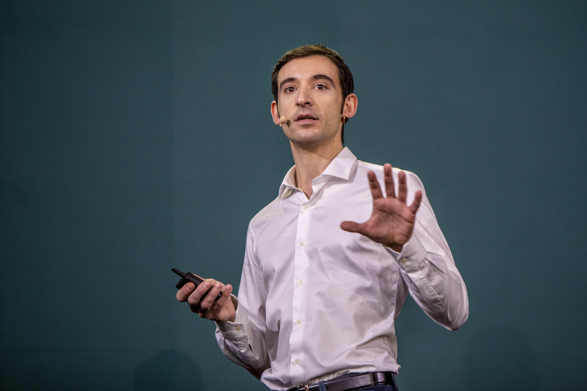 Iliad sbarca sulla fibra low cost in Italia.”M&A con Vodafone? Avanti da soli” Iliad sbarca sulla fibra low cost in Italia.”M&A con Vodafone? Avanti da soli”