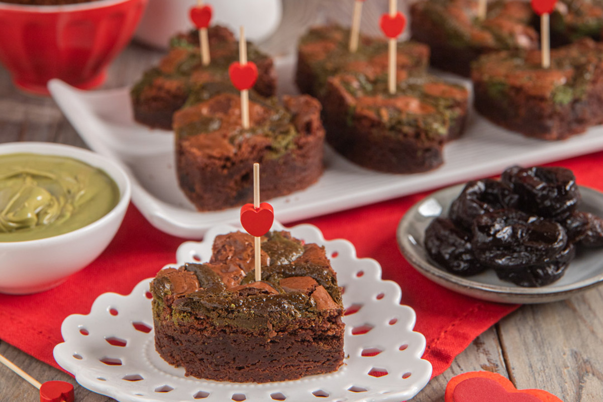 San Valentino, il dolce perfetto? I brownies romantici: 3 idee per decorarli