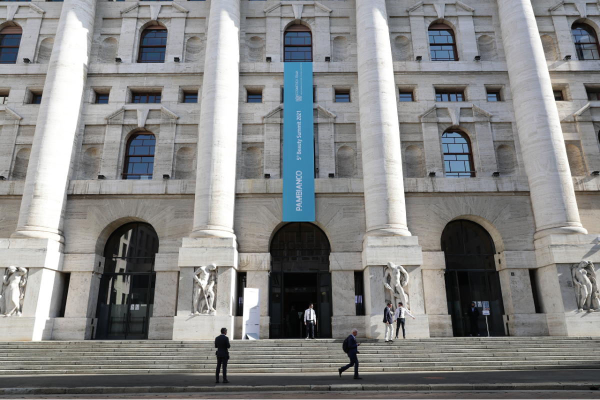 Borsa, Ue tenta il rimbalzo: Milano su, crolla Leonardo. Futures WS negativi Borsa, Ue tenta il rimbalzo: Milano su, crolla Leonardo. Futures WS negativi