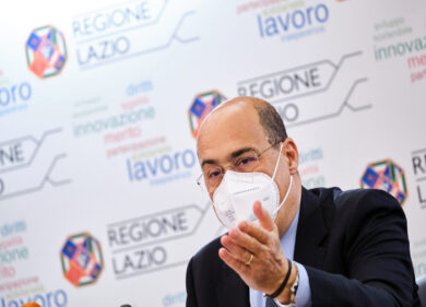 Stop alla dad, Zingaretti: “Bambini vaccinati in classe se asintomatici”