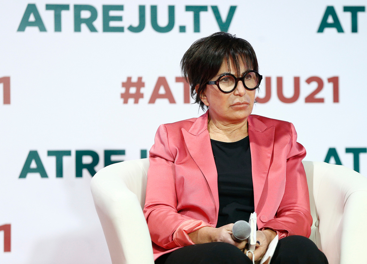 Covid, Gismondo: “Metà dei contagi per colpa di Speranza, misure ridicole” Covid, Gismondo: “Metà dei contagi per colpa di Speranza, misure ridicole”