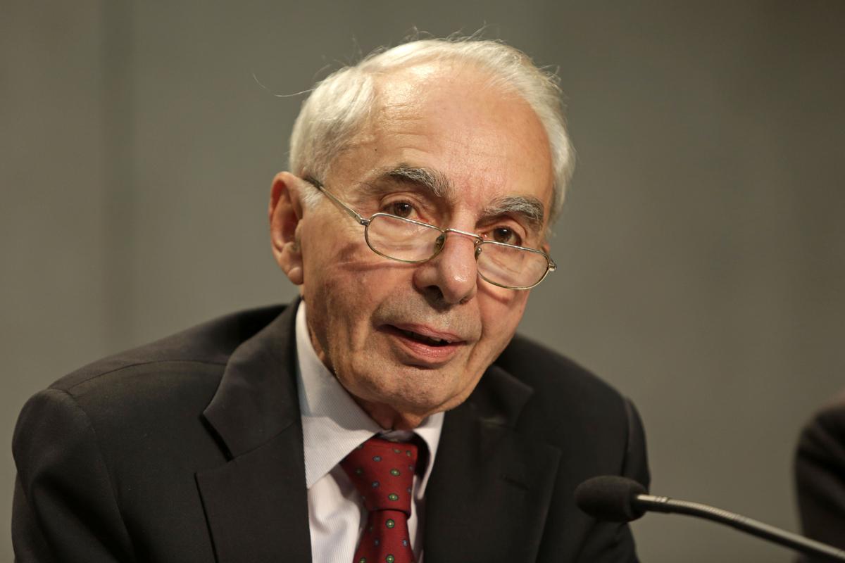 Consulta, Giuliano Amato diventa presidente. Ma è in corsa anche per il Colle