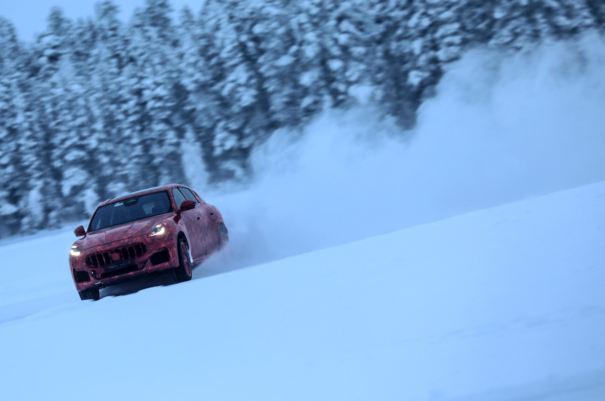 Maserati Grecale, ultimi test estremi nelle radure svedesi