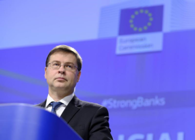 Ue, allarme sui conti italiani. Dombrovskis: “La spesa pubblica cresce troppo”