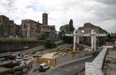 Lavorare meno per risparmiare: 10 ore al giorno per 4 giorni. In questo modo..