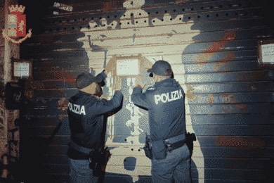 San Lorenzo, droga all’interno di un locale: in manette il gestore