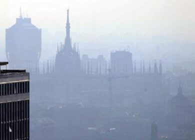 Milano, Piano Aria Clima: l’opposizione presenta 800 emendamenti