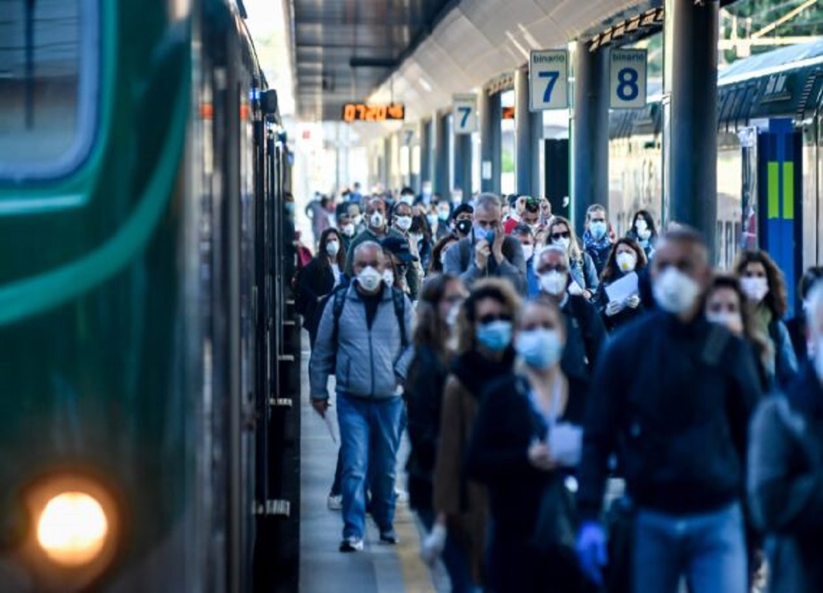 Trasporti: domenica sciopero Trenord, a rischio treni regionali Trasporti: domenica sciopero Trenord, a rischio treni regionali
