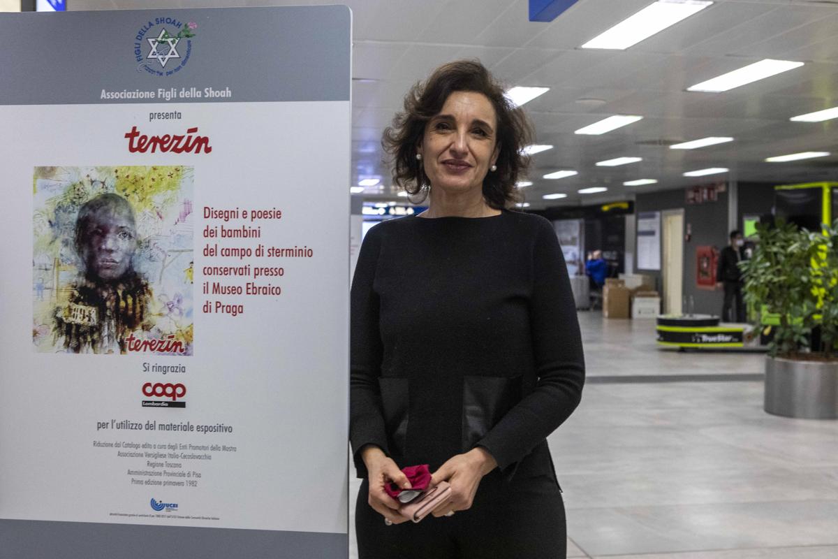 SEA, a Linate la mostra “I disegni dei bambini di Terezín” SEA, a Linate la mostra “I disegni dei bambini di Terezín”