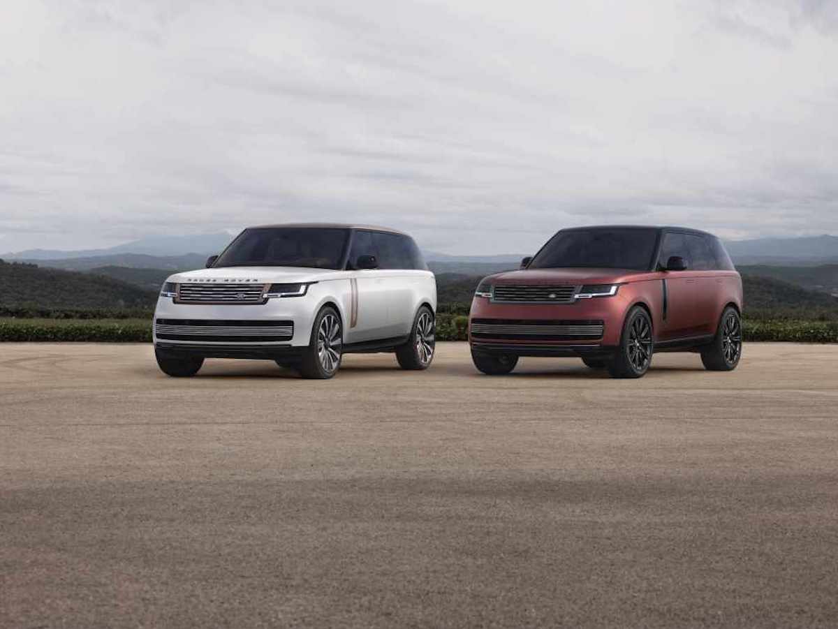 Nuova Range Rover, arriva la versione  plug-in con un autonomia  fino a 113 km