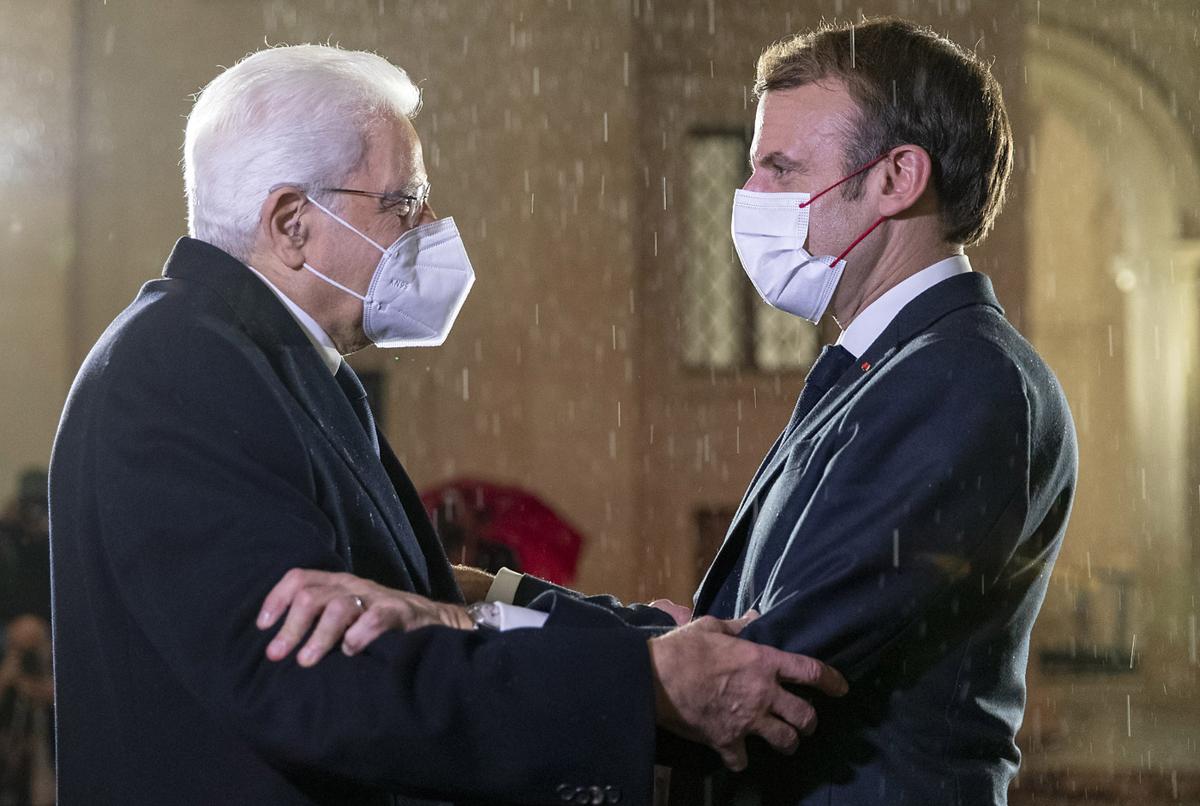 Il Mattarella-bis visto dalla stampa estera: tra felicitazioni e frecciatine Il Mattarella-bis visto dalla stampa estera: tra felicitazioni e frecciatine
