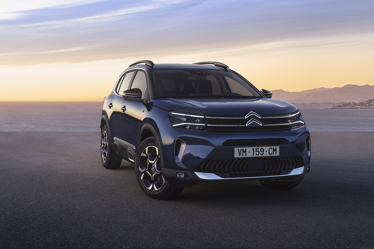 Nuovo SUV Citroën C5 Aircross può essere ordinato in Italia.