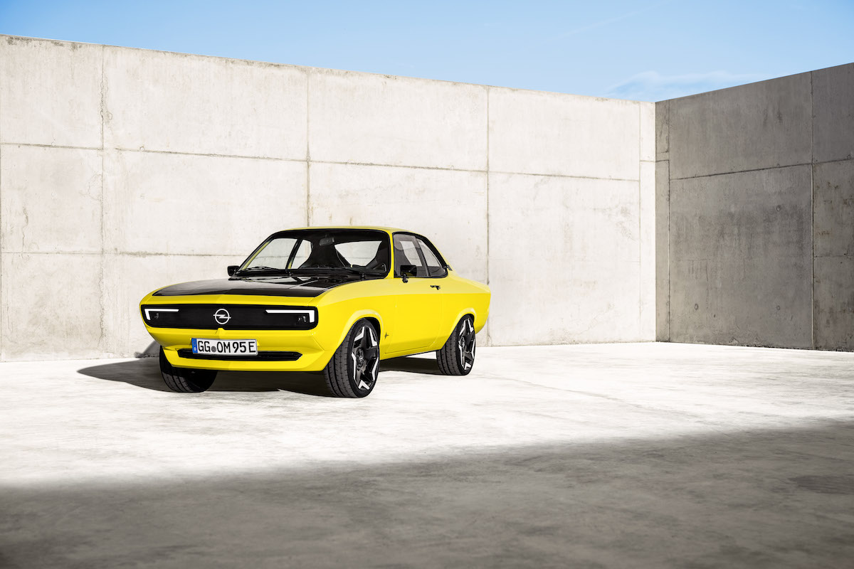 Opel Manta GSe ElektroMOD si aggiudica il  Grand Prix du Festival