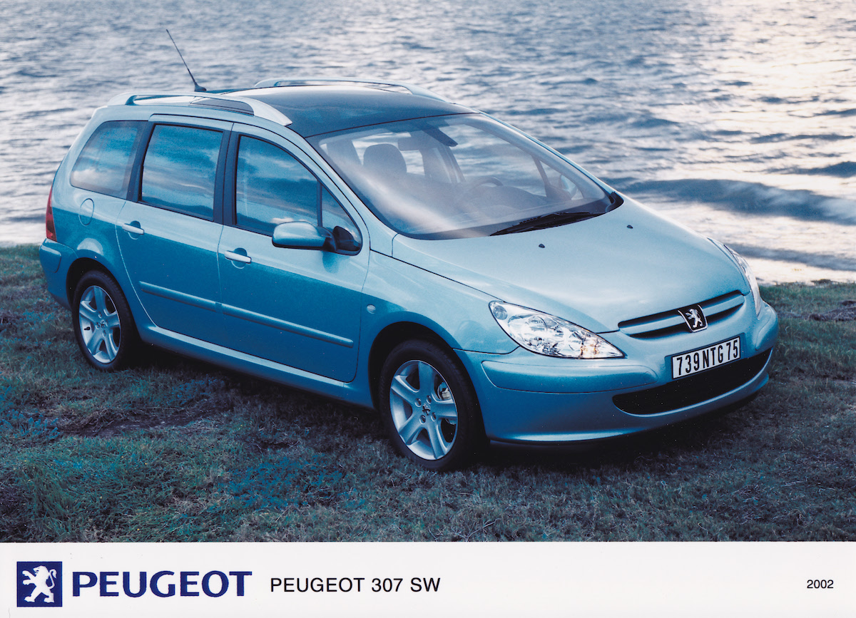 20 anni fa Peugeot 307diventava, la nuova Peugeot 308 è in corsa per il titolo 20 anni fa Peugeot 307diventava, la nuova Peugeot 308 è in corsa per il titolo