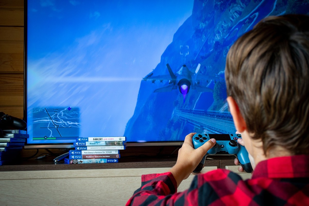 Sony PlayStation si prende Bungie: maxi acquisizione da 3,6 mld di dollari Sony PlayStation si prende Bungie: maxi acquisizione da 3,6 mld di dollari