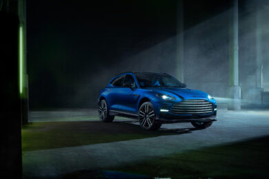 Con Dbx707 Aston Martin lancia il Suv più potente al mondo