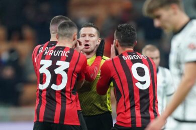 Milan-Spezia, parla l’arbitro Serra: “Ibrahimovic mi ha detto..”