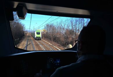 Caravaggio, nuovo treno da Milano a Porto Ceresio: le foto